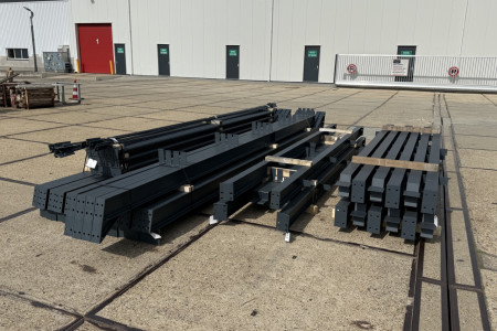 13.00 x 35.00m (455m²)